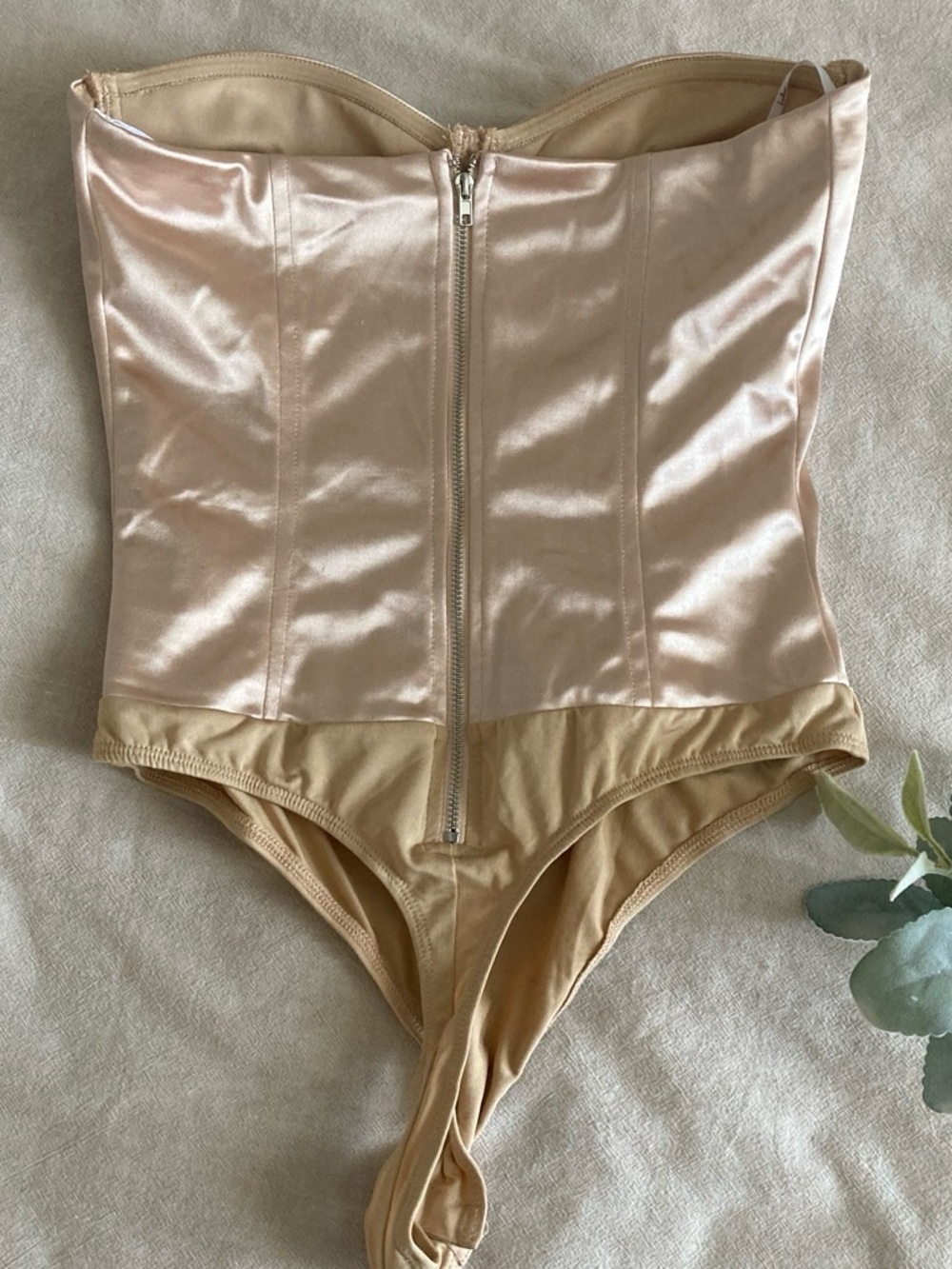 Lulu's Satin Strapless Bustier in Blush and Tan - Picture 3 of 3